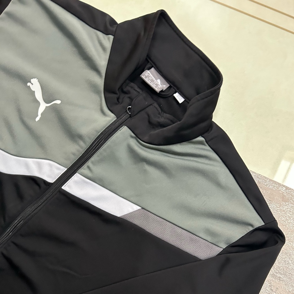 Puma Men’s Jacket - Picture 2 of 16